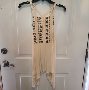 Light weight criss cross back tank